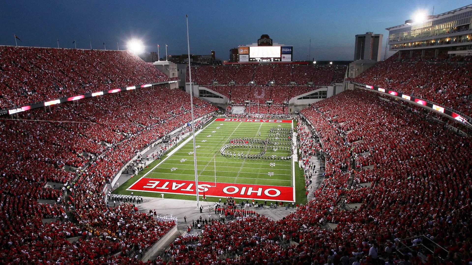 开云 官网 入口-“极速飞扬:超越极限的超车瞬间”,《极速超越》